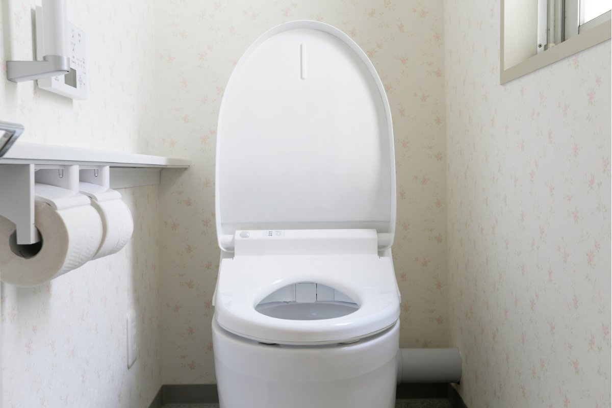 Bidet con idroscopino integrato